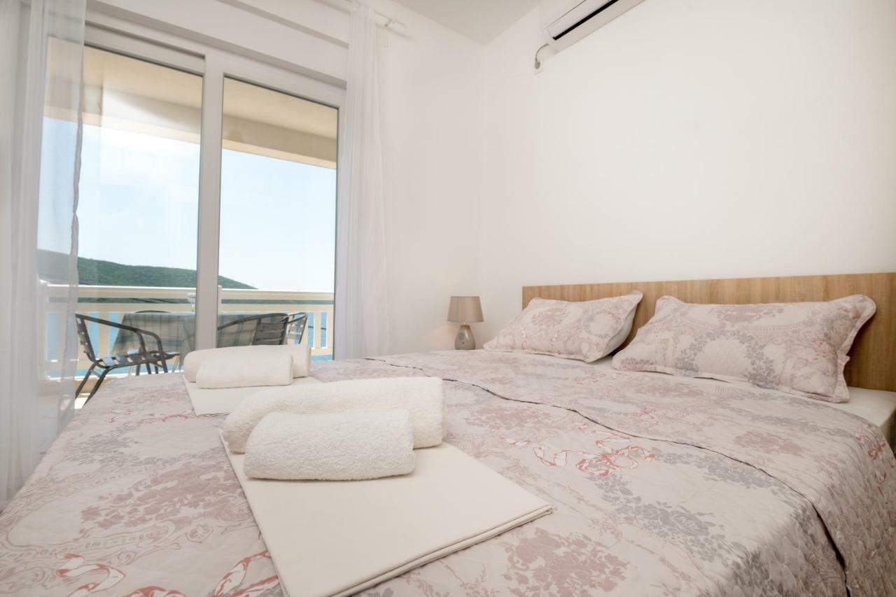 Apartments Lavanda 内乌姆 外观 照片